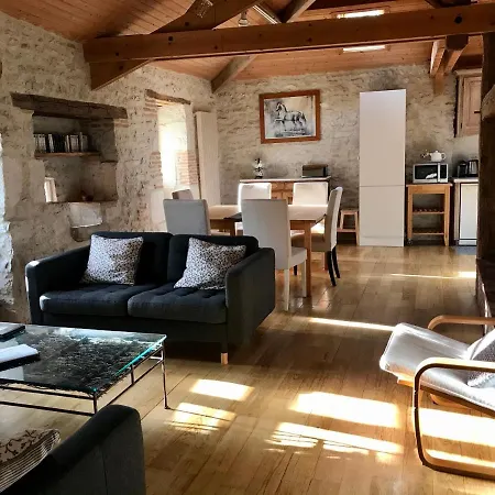 De Charme Avec Piscine Сasa de vacaciones Montpezat-de-Quercy