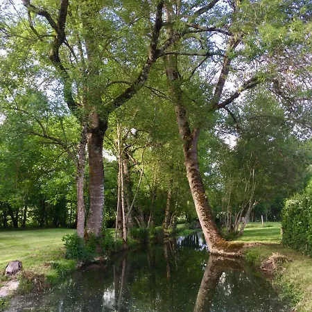 بيت للعطل De Charme Avec Piscine *