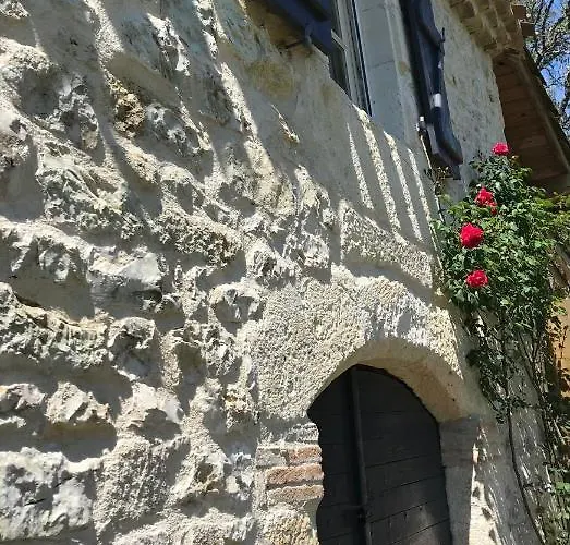 De Charme Avec Piscine * Montpezat-de-Quercy